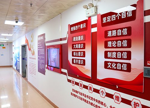 强化标杆引领，推进阵地建设